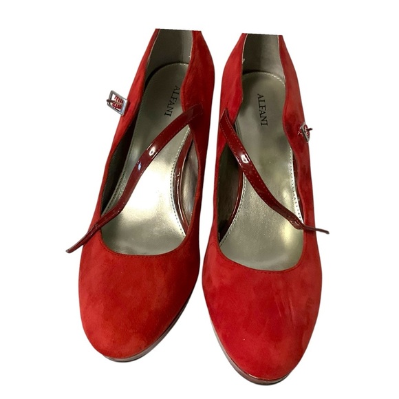 Alfani Red Suede Heels Pump Shoes Size 10M Platform Holiday Women Coquette - Picture 4 of 12